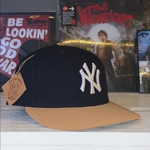 Brand new Yankees fitted size 7 suade tan brim .